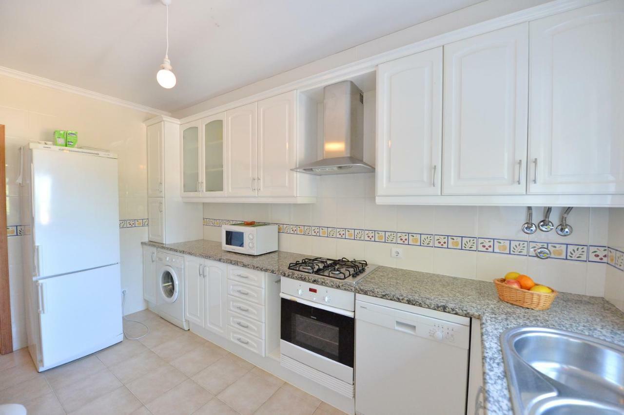 Holiday home Townhouse Next To Falesia Albufeira